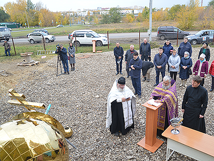Крест над кряшенским храмом