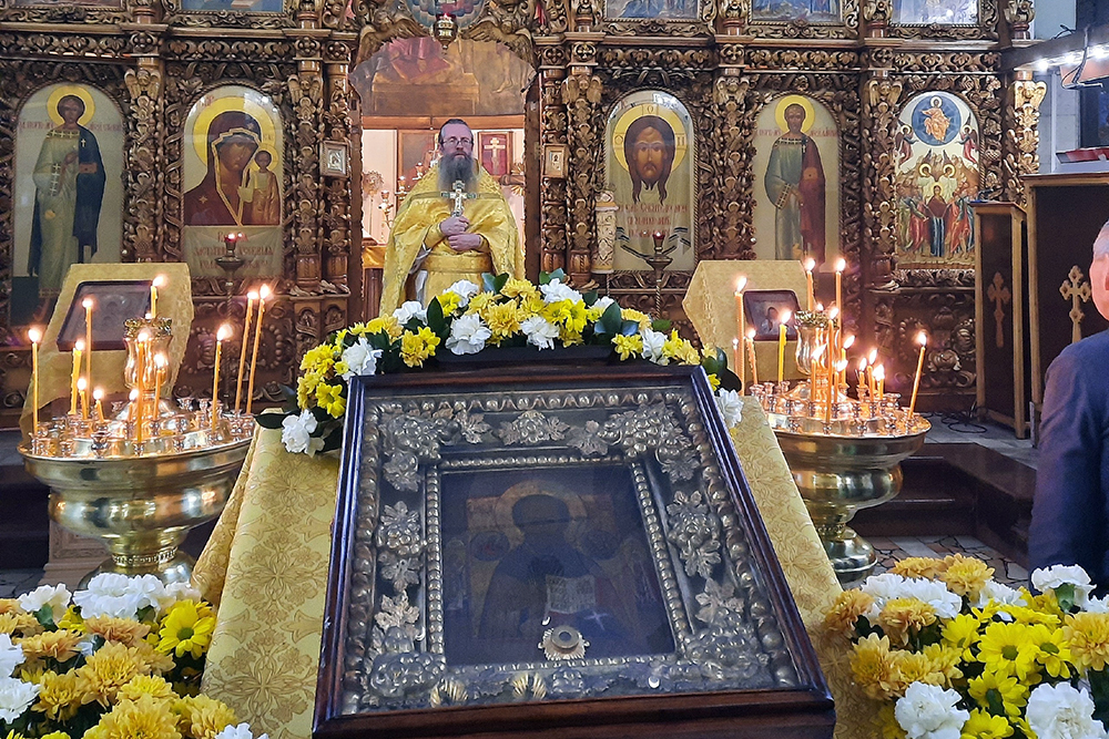 В Свято-Вознесенском кафедральном соборе помолились у мощей святителя Николая