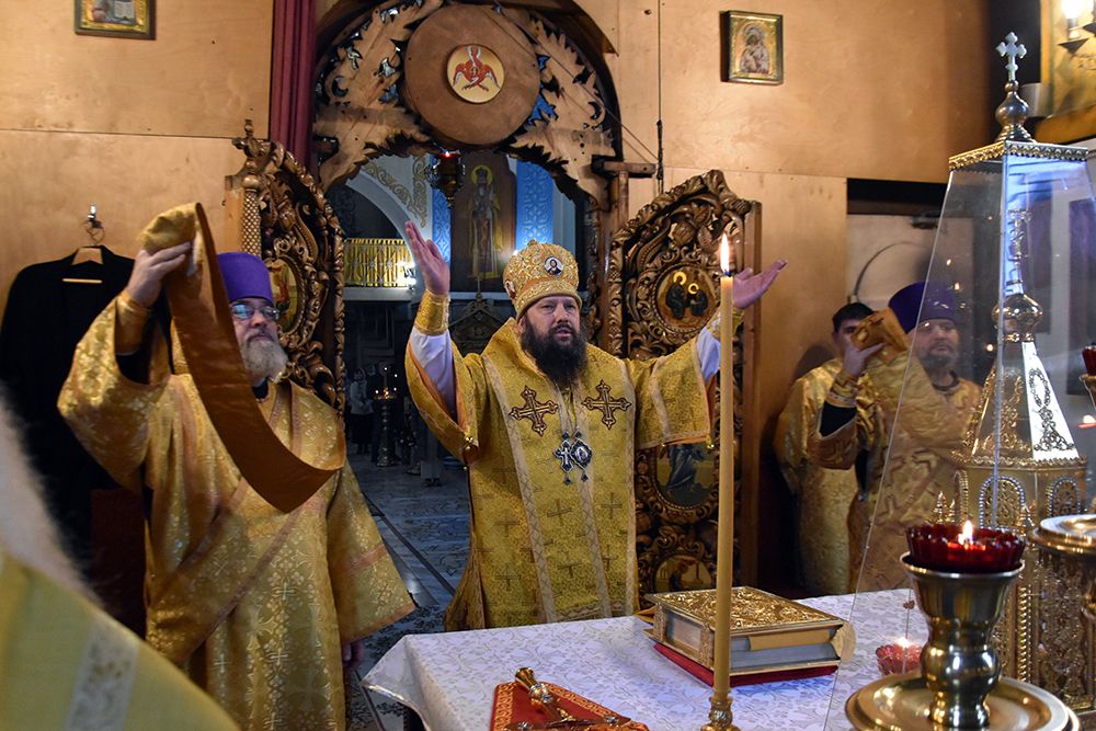 Епископ Гавриил совершил Литургию в день памяти святителя Зиновия [+Видео]