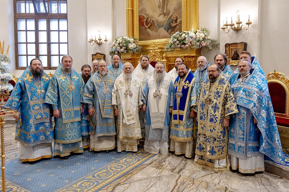 Епископ Гавриил, священнослужители и миряне Набережночелнинской епархии приняла участие в церковных торжествах в Казани