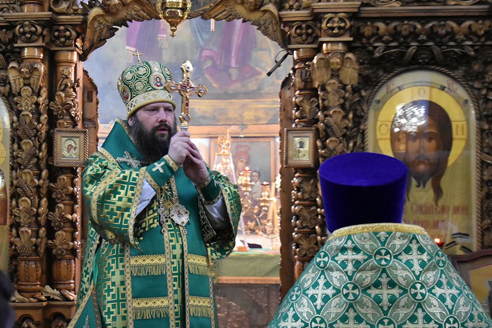 В день памяти преподобной Ангелины Сербской епископ Гавриил совершил Литургию [+Видео]