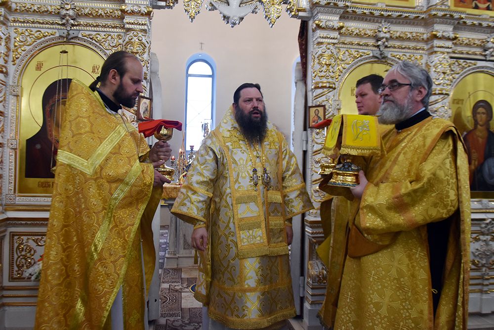 Епископ Гавриил возглавил богослужения Недели 29-й по Пятидесятнице [+Видео]