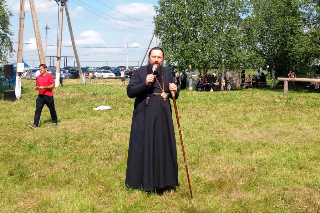 Епископ Гавриил посетил праздник Тройсын в Евлево