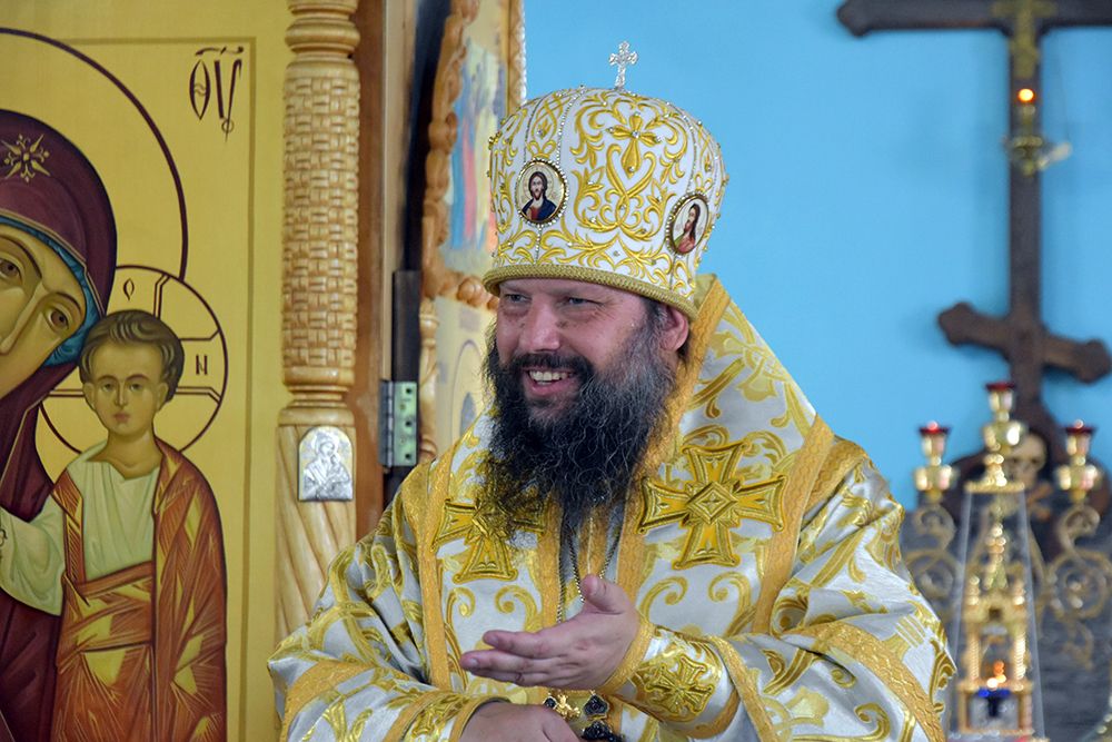 Епископ Гавриил совершил Литургию в Сергиевском храме города Агрыза