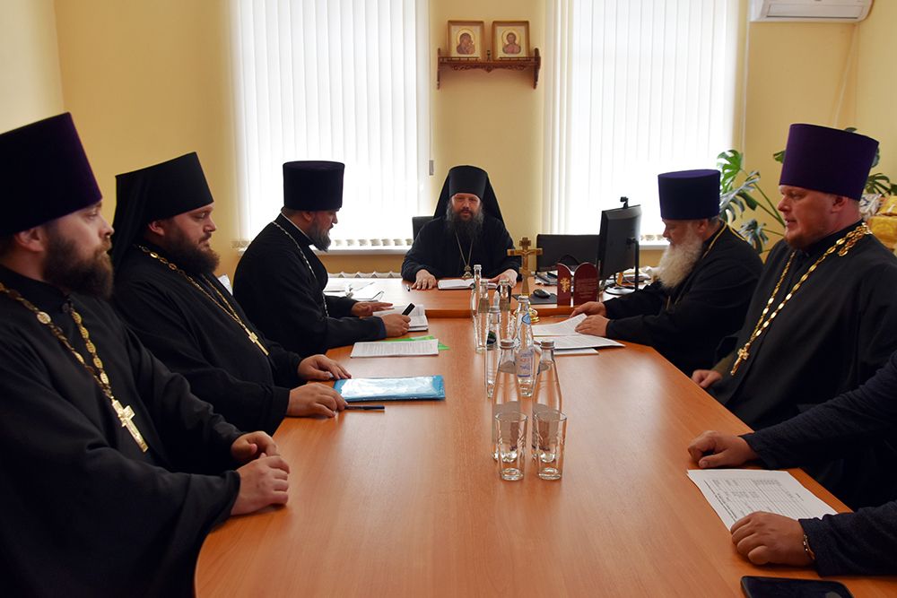 В Набережных Челнах состоялся Епархиальный Совет