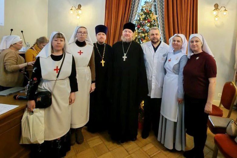 Продолжается работа делегации Набережночелнинской епархии на Рождественских чтениях