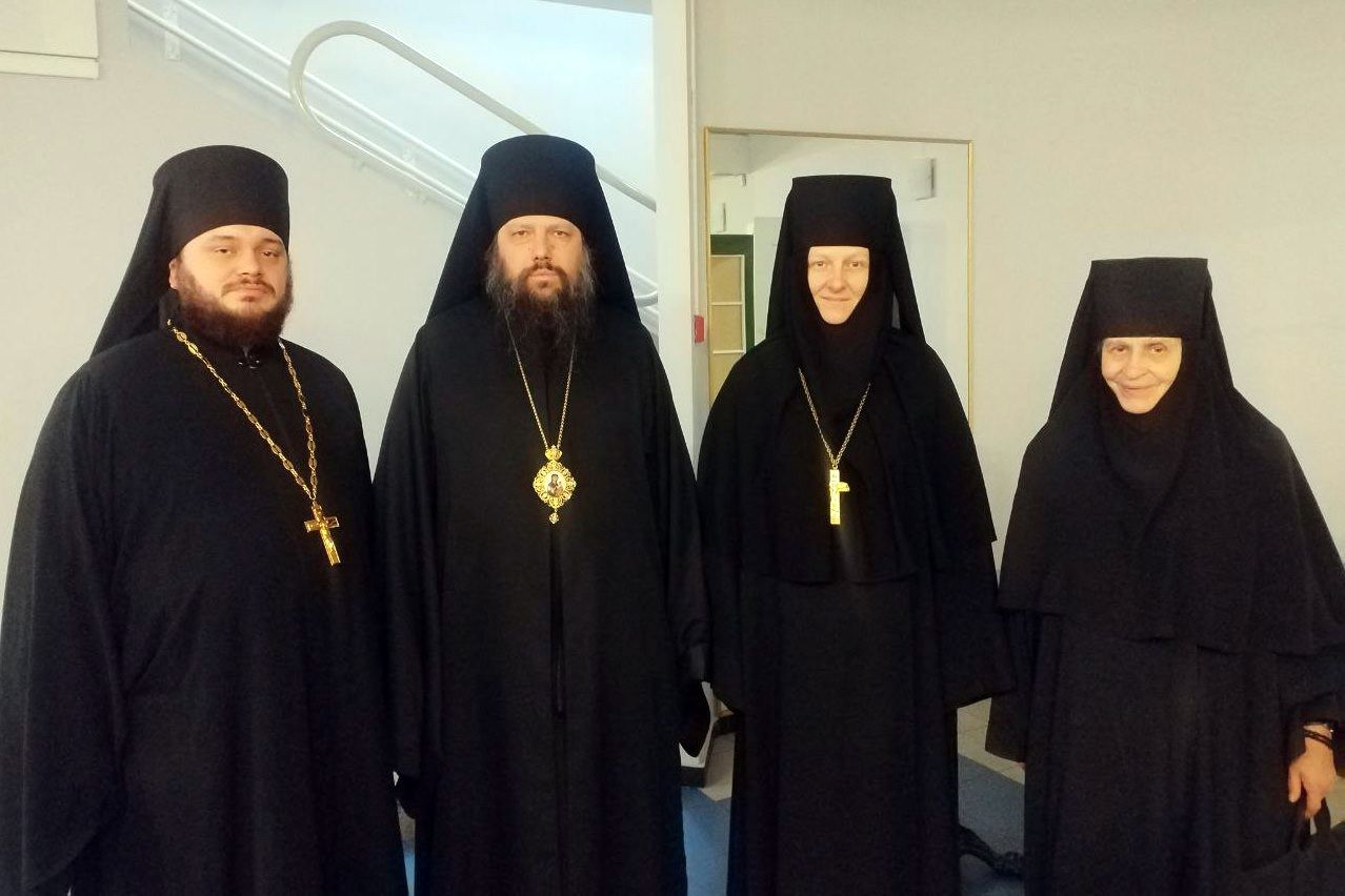 Епископ Гавриил и иеромонах Кирилл (Забавнов) приняли участие в работе монашеской секции Рождественских чтений