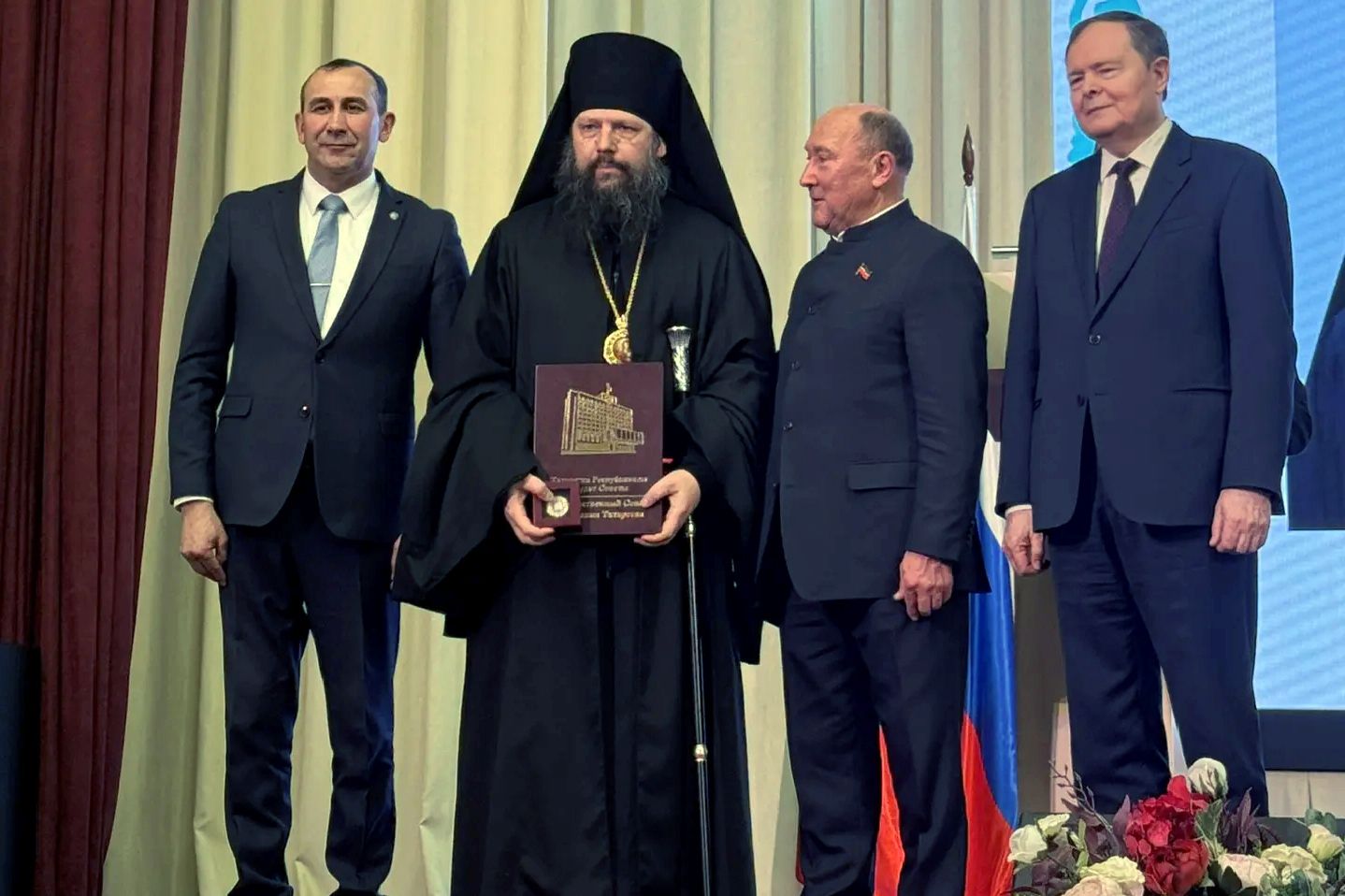 Епископ Гавриил принял участие в отчетном собрании Тукаевского района