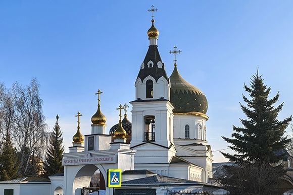 Храм Космы и Дамиана объявляет набор на Курсы основ православного вероучения