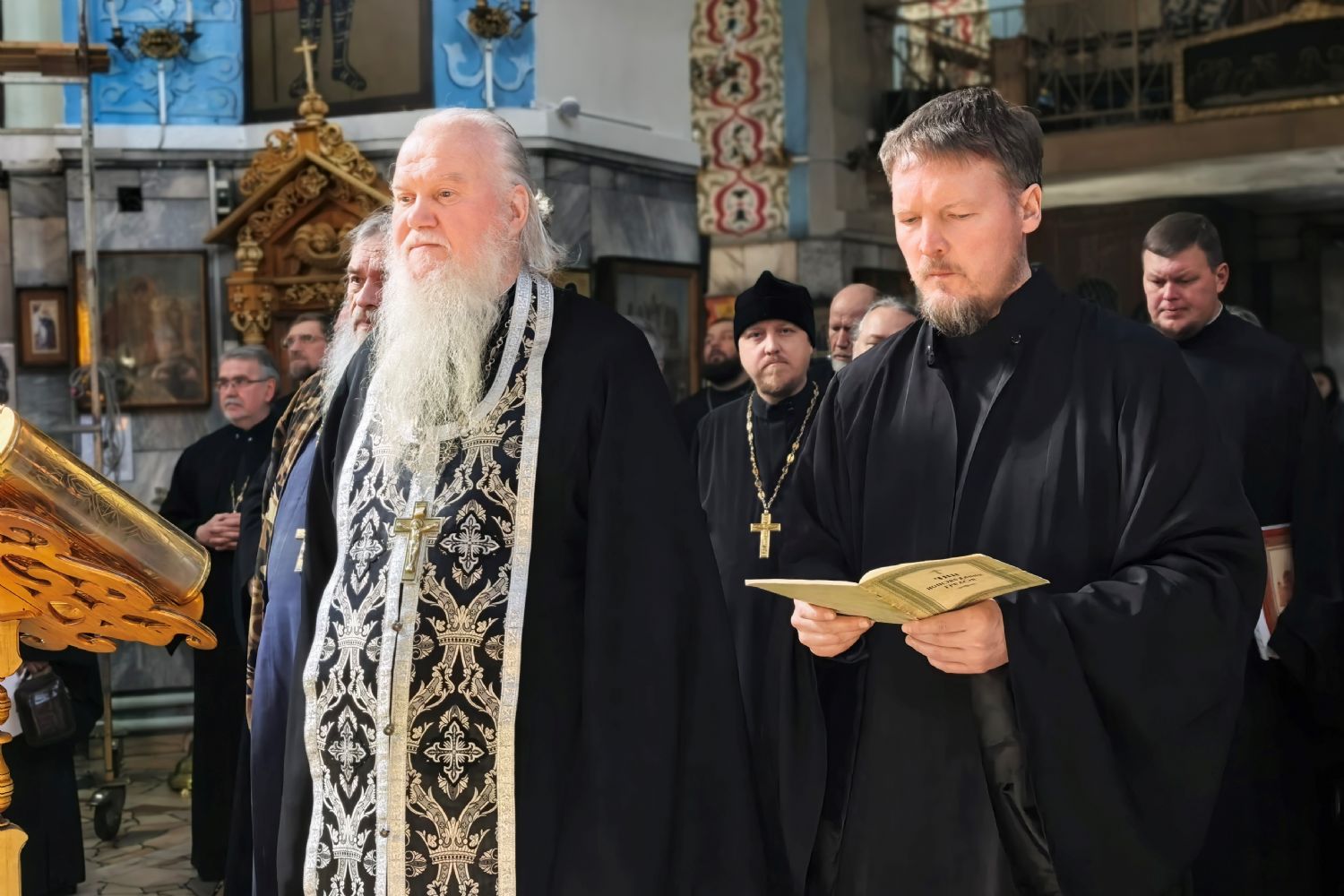 В кафедральном соборе совершена исповедь духовенства