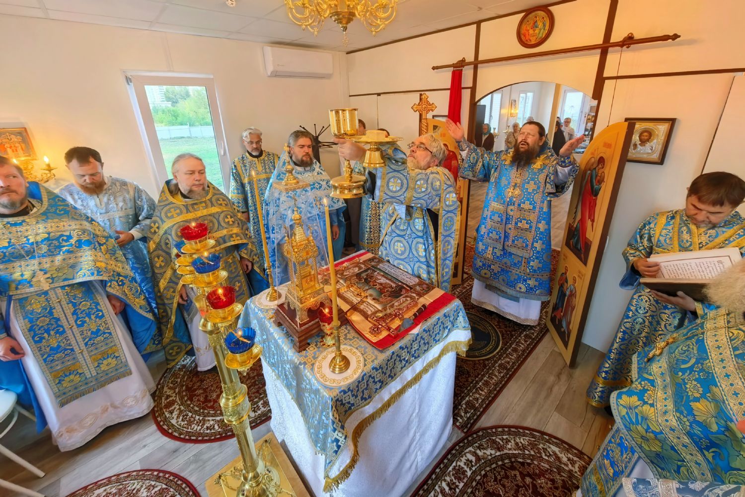 Управляющий Набережночелнинской епархией совершил Литургию в день Донской иконы Божией Матери [+Видео]