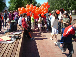 День защиты детей. Увеличить изображение. Размер файла: 194,64 Kb [800X600]