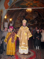 Архиерейская Божественная литургия в Орловской церкви г. Набережные Челны. Увеличить изображение. Размер файла: 242,56 Kb [600X800]