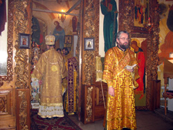 Архиерейская Божественная литургия в Орловской церкви г. Набережные Челны. Увеличить изображение. Размер файла: 292,43 Kb [800X600]