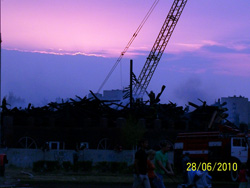 Пожар Рождественского храма в Набережных Челнах. Увеличить изображение. Размер файла: 144,28 Kb [800X600]