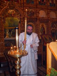 Богослужение в Крещенский сочельник и освящение воды. Увеличить изображение. Размер файла: 115,53 Kb [600X800]