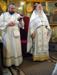 Богослужение в Крещенский сочельник и освящение воды. Увеличить изображение. Размер файла: 98,62 Kb [600X800]