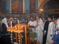 Богослужение в Крещенский сочельник и освящение воды. Увеличить изображение. Размер файла: 118 Kb [800X600]