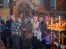 Богослужение в Крещенский сочельник и освящение воды. Увеличить изображение. Размер файла: 110,95 Kb [800X600]