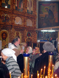 Богослужение в Крещенский сочельник и освящение воды. Увеличить изображение. Размер файла: 137,91 Kb [600X800]