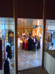 Студенты Свято-Филаретовского института в Боровецкой церкви. Увеличить изображение.Размер файла: 200,9 Kb [600X800]