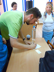 Студенты Свято-Филаретовского института в Боровецкой церкви. Увеличить изображение.Размер файла: 154,62 Kb [600X800]