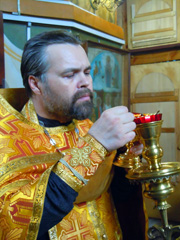 Всенощное бдение в праздник Петра и Павла. Увеличить изображение. Размер файла: 210,66 Kb [600X800]