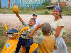 Поездка клириков Боровецкой церкви в с. Анзирка. Увеличить изображение. Размер файла: 229,14 Kb [800X600]