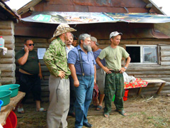 Поездка клириков Боровецкой церкви в с. Анзирка. Увеличить изображение. Размер файла: 233,5 Kb [800X600]