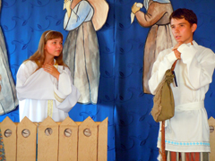 Спектакль "Необойденный дом" театральной студии собора "12". Увеличить изображение. Размер файла: 407,62 Kb [800X600]