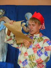 Спектакль "Необойденный дом" театральной студии собора "12". Увеличить изображение. Размер файла: 464,17 Kb [600X800]