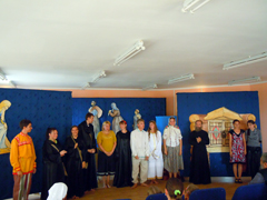 Спектакль "Необойденный дом" театральной студии собора "12". Увеличить изображение. Размер файла: 366,14 Kb [800X600]