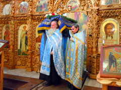 Всенощное бдение в день праздника Успения Божией Матери.Увеличить изображение. Размер файла: 165,08 Kb [800X600]