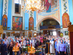 Праздничная Божественная литургия в день Успения Богородицы. Увеличить изображение. Размер файла: 174,92 Kb [800X600]