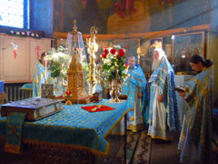 Праздничная Божественная литургия в день Успения Богородицы. Увеличить изображение. Размер файла: 138,58 Kb [800X600]
