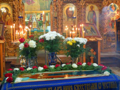 Чин Погребения Божией Матери в Свято-Вознесенском соборе. Увеличить изображение. Размер файла: 152,4 Kb [800X600]