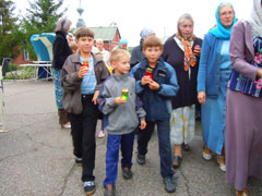 Чин Погребения Божией Матери в Свято-Вознесенском соборе. Увеличить изображение. Размер файла: 118,33 Kb [800X600]