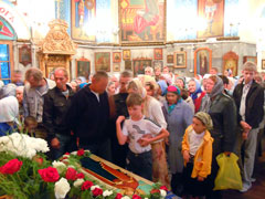 Чин Погребения Божией Матери в Свято-Вознесенском соборе. Увеличить изображение. Размер файла: 135,3 Kb [800X600]