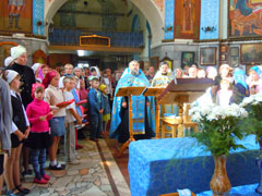 Благословение учащихся на новый учебный год.Увеличить изображение. Размер файла: 154,44 Kb [800X600]