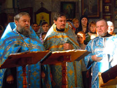 Благословение учащихся на новый учебный год.Увеличить изображение. Размер файла: 137,2 Kb [800X600]