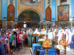 Благословение учащихся на новый учебный год.Увеличить изображение. Размер файла: 167,06 Kb [800X600]