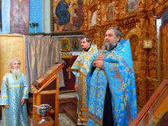 Благословение учащихся на новый учебный год.Увеличить изображение. Размер файла: 168,86 Kb [800X600]