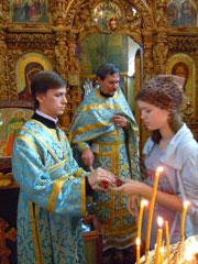 Благословение учащихся на новый учебный год.Увеличить изображение. Размер файла: 128,44 Kb [600X800]