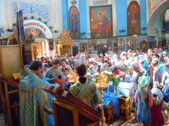 Благословение учащихся на новый учебный год.Увеличить изображение. Размер файла: 168,59 Kb [800X600]