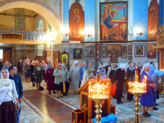 Рождество Пресвятой Богородицы в архиерейском подворье. Увеличить изображение. Размер файла: 262,48 Kb [800X600]