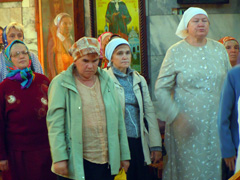 Рождество Пресвятой Богородицы в архиерейском подворье. Увеличить изображение. Размер файла: 200,15 Kb [800X600]