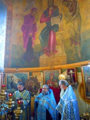 Рождество Пресвятой Богородицы в архиерейском подворье. Увеличить изображение. Размер файла: 170,94 Kb [600X800]