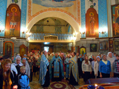 Рождество Пресвятой Богородицы в архиерейском подворье. Увеличить изображение. Размер файла: 240,61 Kb [800X600]