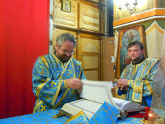 Рождество Пресвятой Богородицы в архиерейском подворье. Увеличить изображение. Размер файла: 234 Kb [800X600]