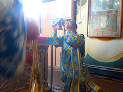 Рождество Пресвятой Богородицы в архиерейском подворье. Увеличить изображение. Размер файла: 182,9 Kb [800X600]